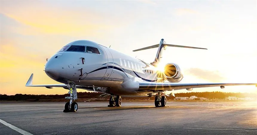 N989JR, Bombardier Global 5000