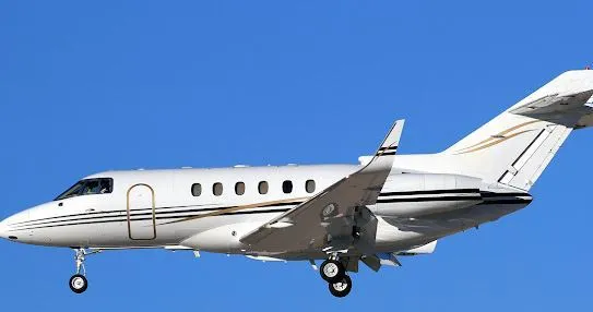 Hawker 800XP (2000) — N989ST